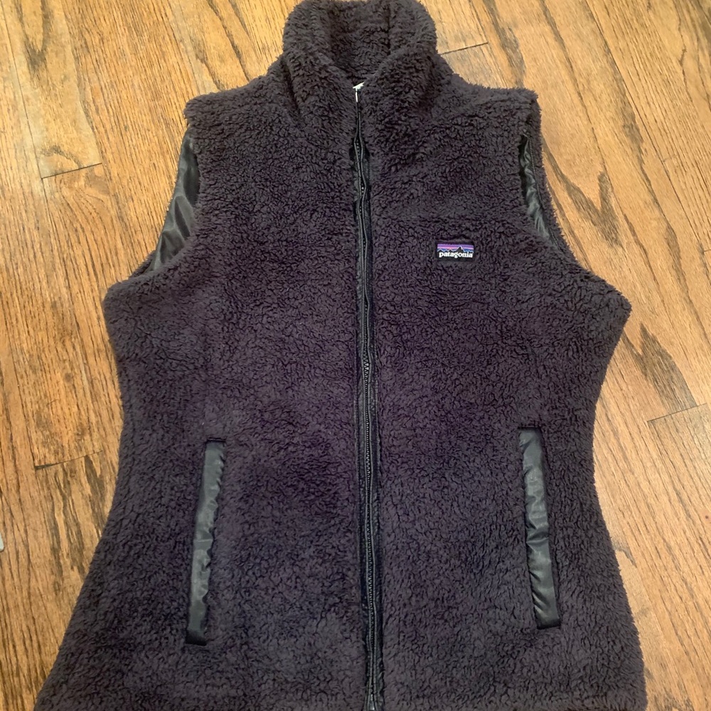 EUC Purple Patagonia Reversible Vest